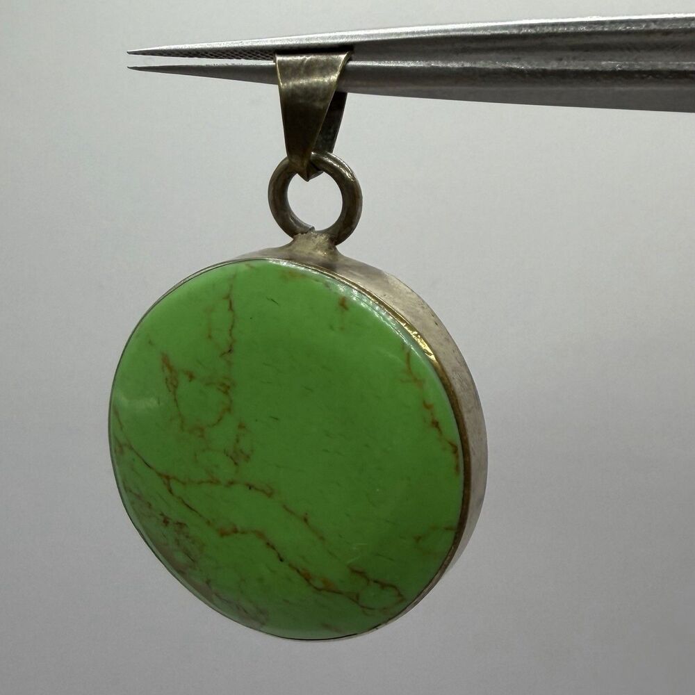 925 Sterling Silver Large Round Gaspeite Pendant Green 1.5" 16.3g